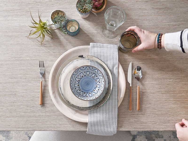 0018_Minimalist_964755_OVERHEAD_4246-7